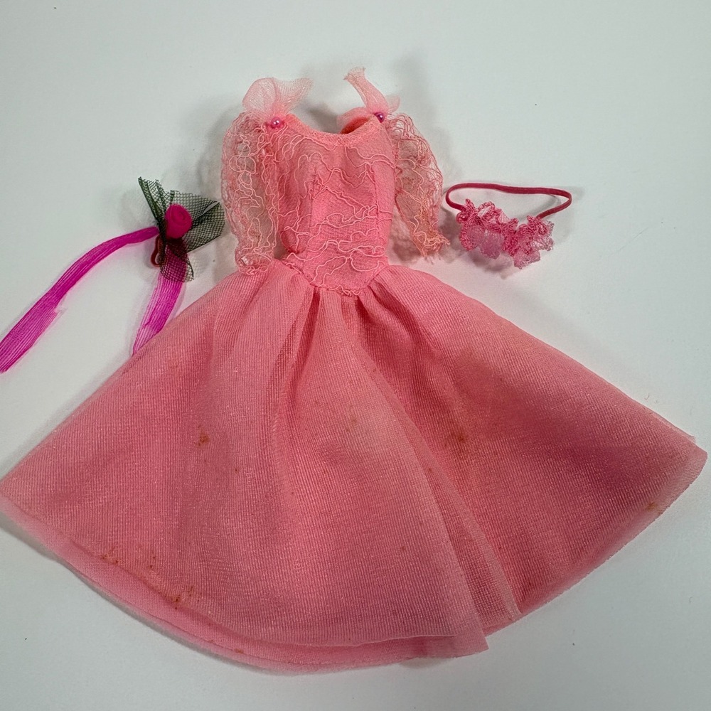 Vintage 1989 Barbie Wedding Of The Year Pink Bridesmaid Dress #3790